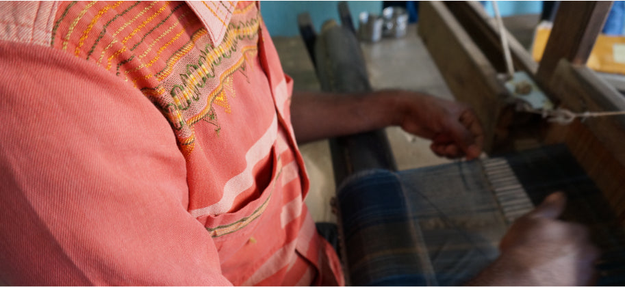 TRAINING ARTISANS IN DESIGN AT SKV